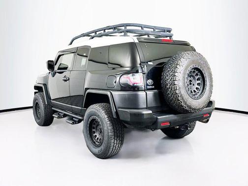 2014 Toyota FJ Cruiser Base