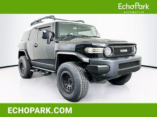 2014 Toyota FJ Cruiser Base