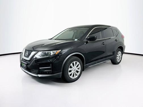 Magnetic Black Pearl 2019 Nissan Rogue S
