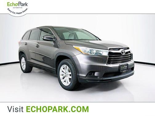 2015 Toyota Highlander LE