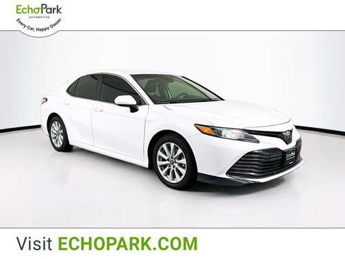 2019 Toyota Camry LE