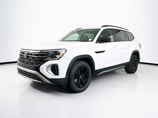 2024 Volkswagen Atlas 2.0T SE w/Technology 4MOTION