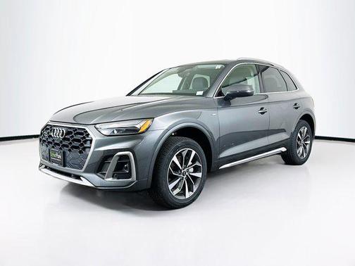 2022 Audi Q5 45 S line Premium Plus