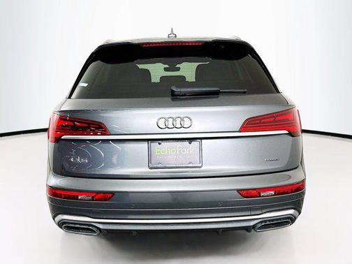 2022 Audi Q5 45 S line Premium Plus