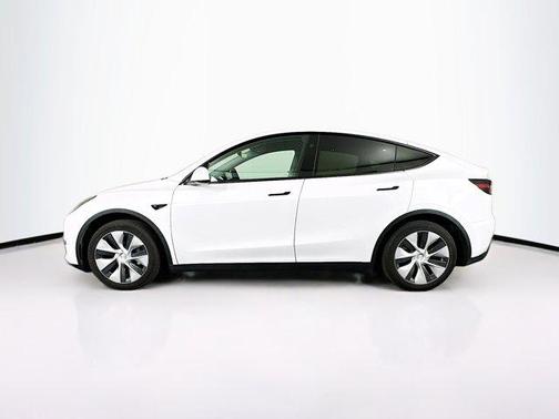 2023 Tesla Model Y RWD