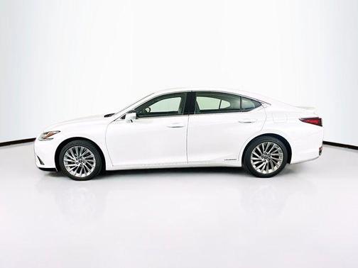 2019 Lexus ES 300h Luxury