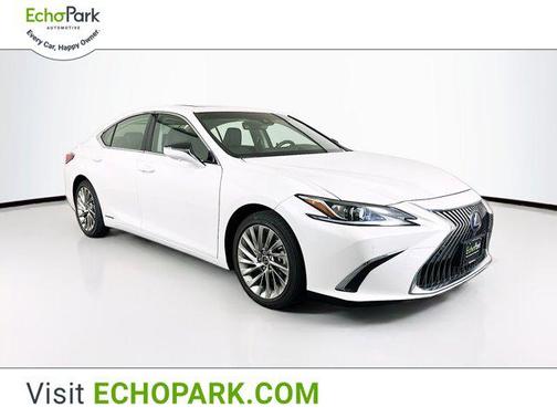 2019 Lexus ES 300h Luxury