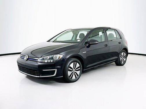 2017 Volkswagen e-Golf SE