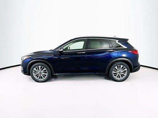 2024 INFINITI QX50 LUXE