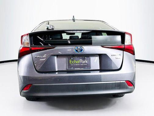 2022 Toyota Prius XLE