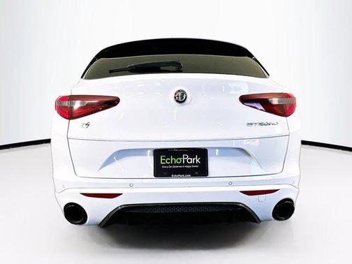 2022 Alfa Romeo Stelvio Ti