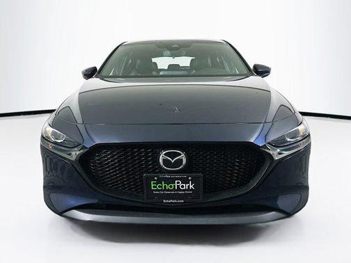 2023 Mazda Mazda3 FWD w/Preferred Package