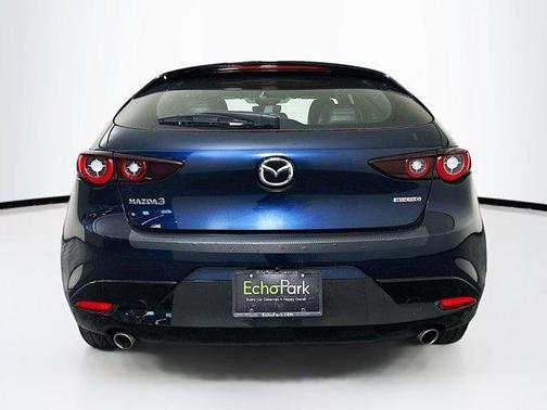 2023 Mazda Mazda3 FWD w/Preferred Package