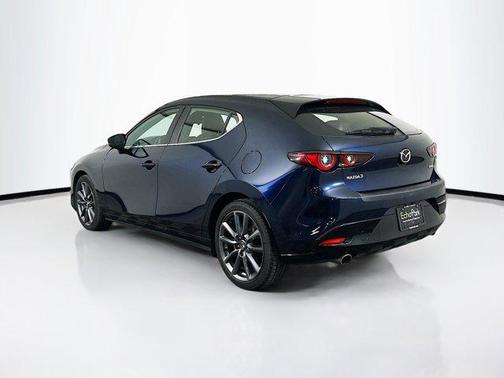 2023 Mazda Mazda3 FWD w/Preferred Package