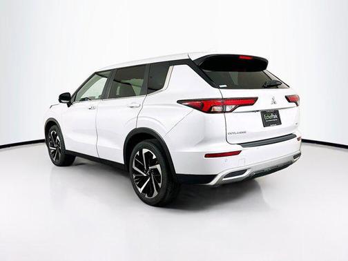 2024 Mitsubishi Outlander SE 2.5 2WD