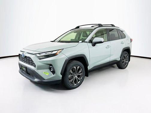 2022 Toyota RAV4 Hybrid XLE Premium