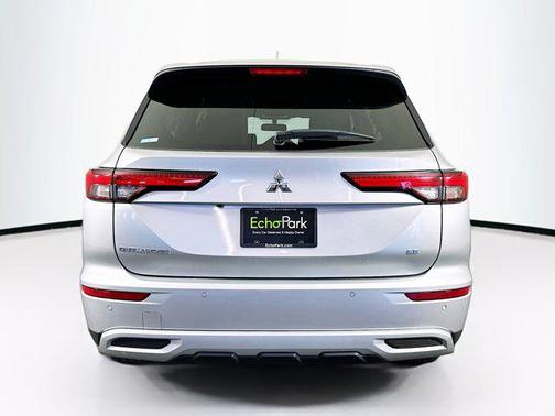 2024 Mitsubishi Outlander SE 2.5 2WD