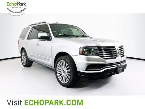 2017 Lincoln Navigator Select