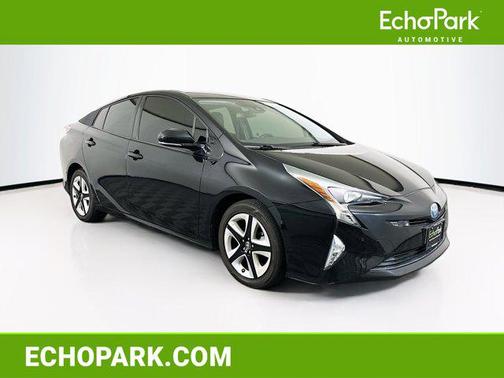 2018 Toyota Prius Three Touring