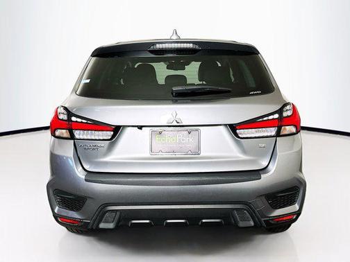 2024 Mitsubishi Outlander Sport SE