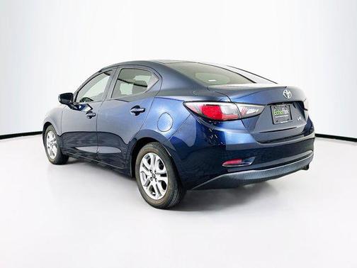 2017 Toyota Yaris iA Base