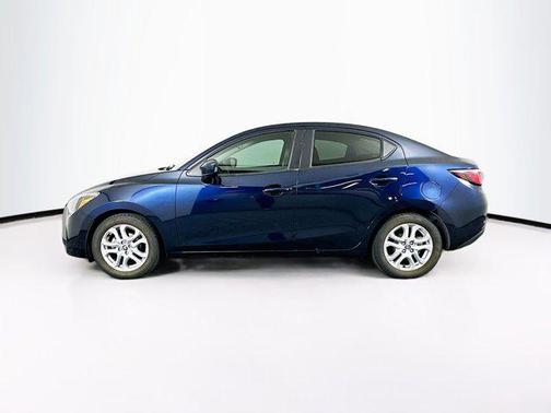 2017 Toyota Yaris iA Base