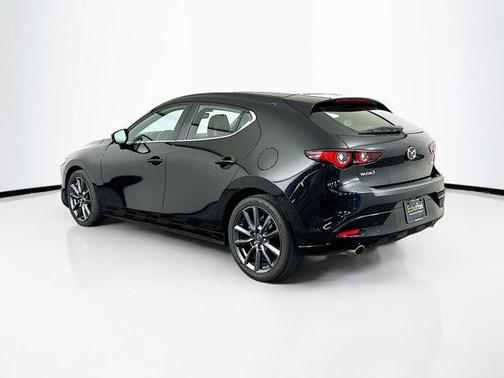 2024 Mazda Mazda3 FWD w/Preferred Package