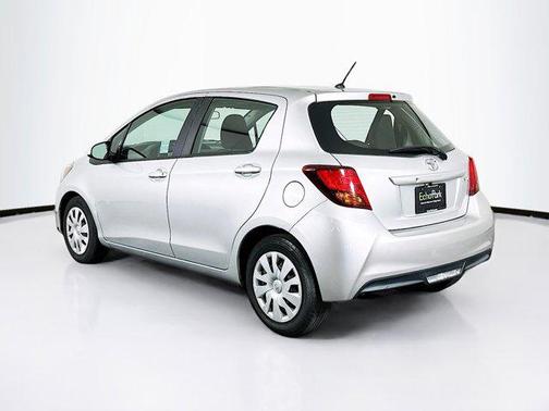 2015 Toyota Yaris L
