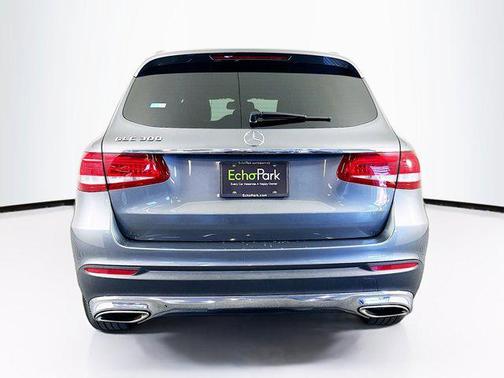2018 Mercedes-Benz GLC 300 Base