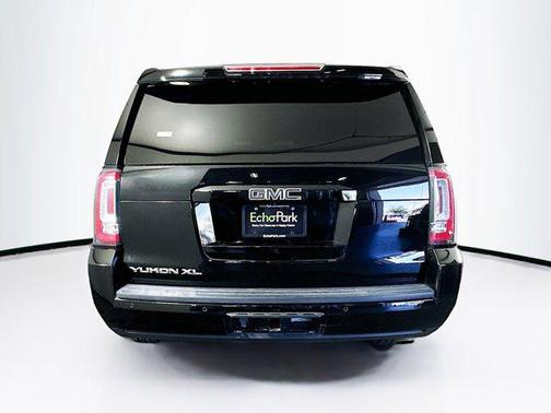 2018 GMC Yukon XL SLT