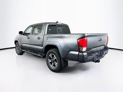 2016 Toyota Tacoma TRD Sport
