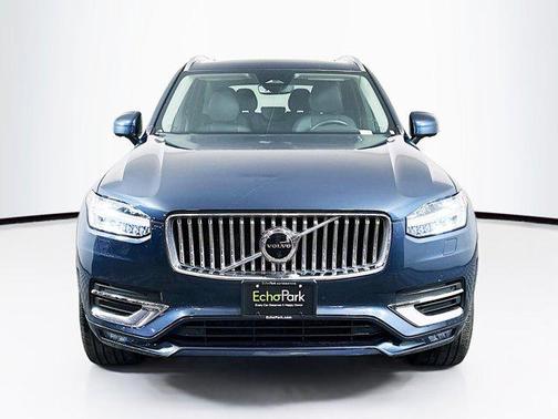 2023 Volvo XC90 B6 Plus 7-Seater