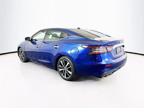 2022 Nissan Maxima SV Xtronic CVT