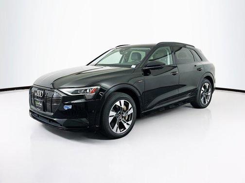 2021 Audi e-tron Premium