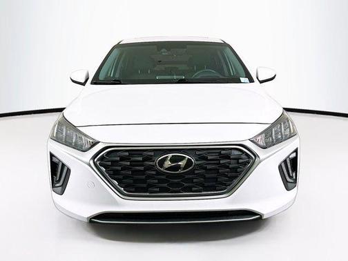 2020 Hyundai IONIQ Hybrid SEL