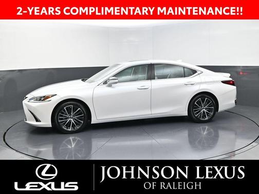 2025 Lexus ES 300h Base