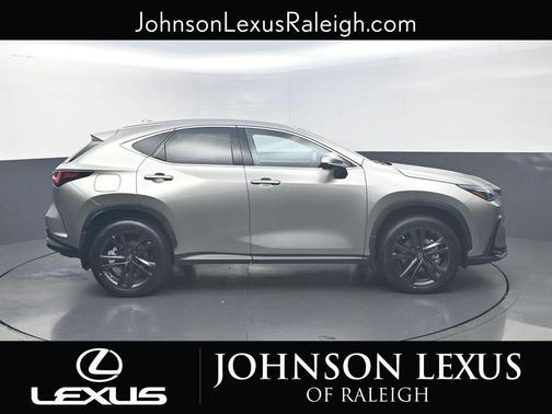 2026 Lexus NX 450h+ Luxury