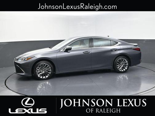 2024 Lexus ES 300h Luxury