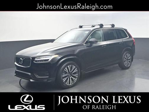 2021 Volvo XC90 T6 Momentum