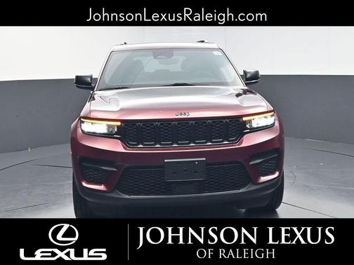 2022 Jeep Grand Cherokee Altitude