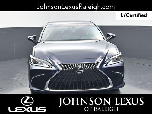 2025 Lexus ES 300h Base