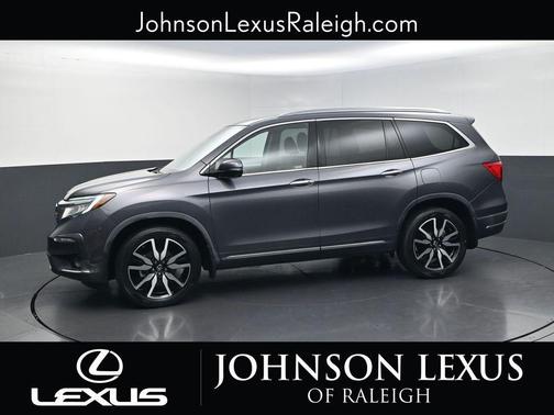 Modern Steel Metallic 2019 Honda Pilot Elite