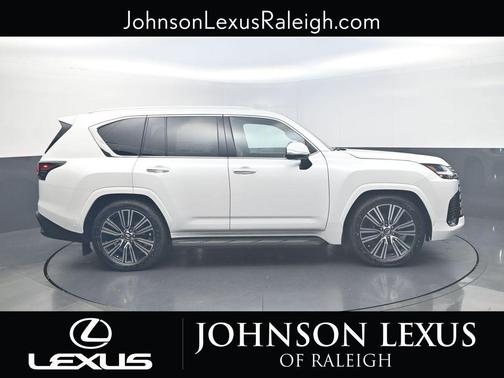 2026 Lexus LX 700h Luxury