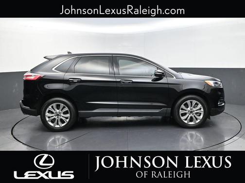 AGATE BLACK METALLIC 2024 Ford Edge Titanium