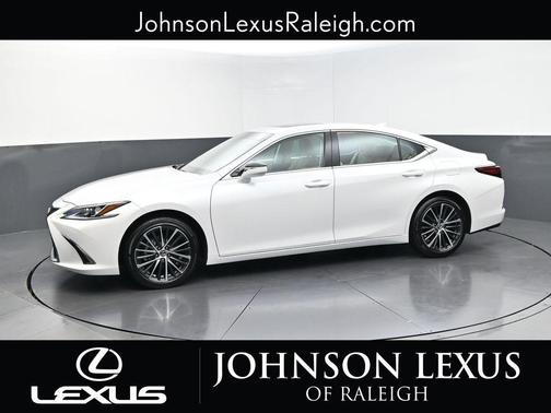 Eminent White Pearl 2025 Lexus ES 350 Base