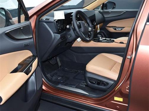 2025 Lexus NX 350h Luxury
