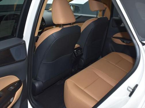 2025 Lexus NX 250 Premium