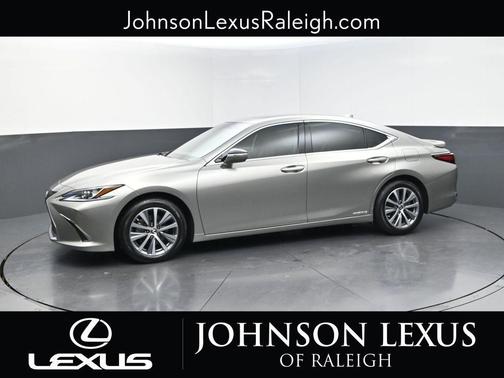 Atomic Silver 2021 Lexus ES 300h Base