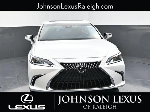 2025 Lexus ES 300h Luxury