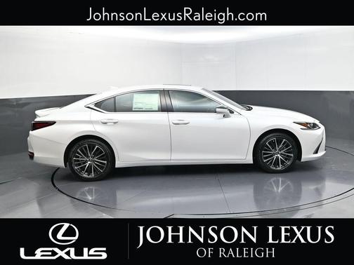 2025 Lexus ES 300h Base